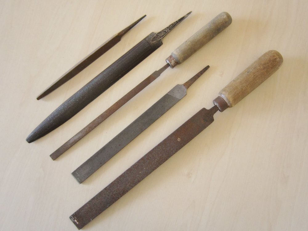 5 LIMES EN ACIER, TIERS-POINT, &frac12; RONDE, PLATES, BATARDE Bricolage
