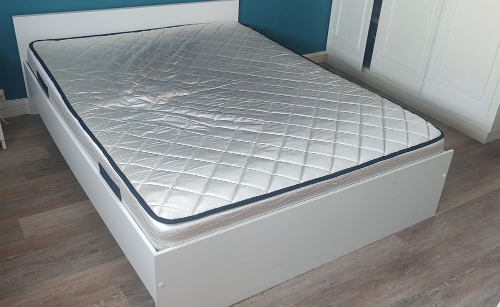 Matelas neuf - 100 EUR Meubles