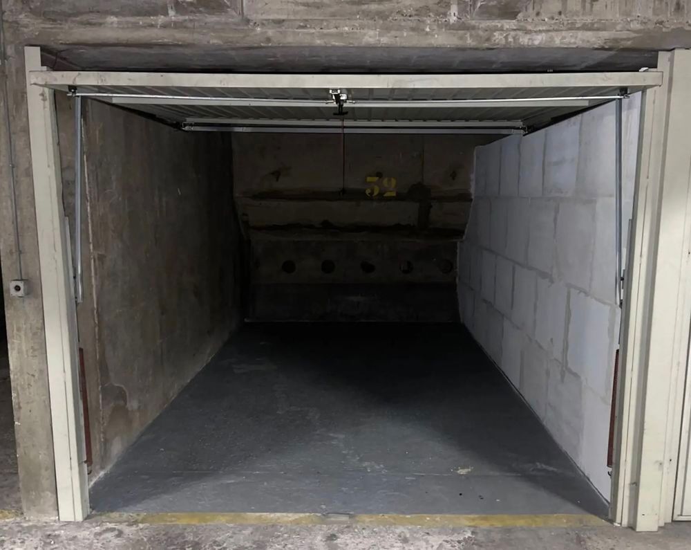 Vente Parking/Garage Garage ? Idéal stationnement ou investissement Paris 12