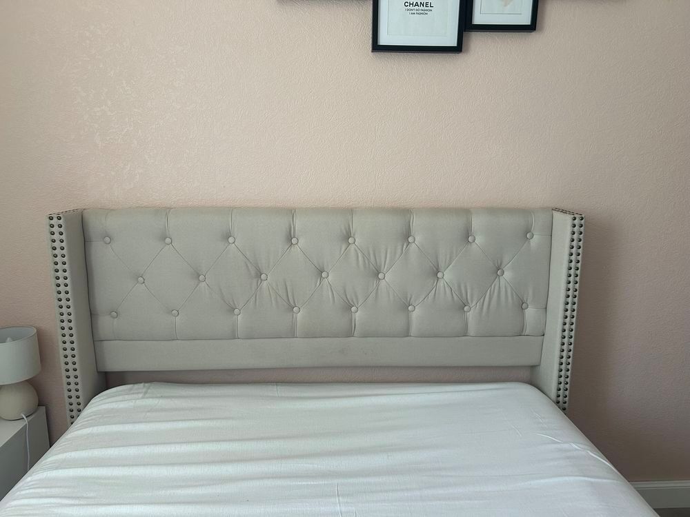 Lit 140x190 avec sommier Meubles