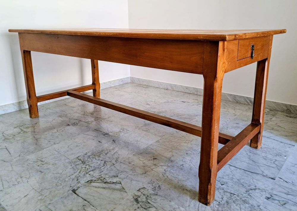 Table ancienne en merisir massif Meubles