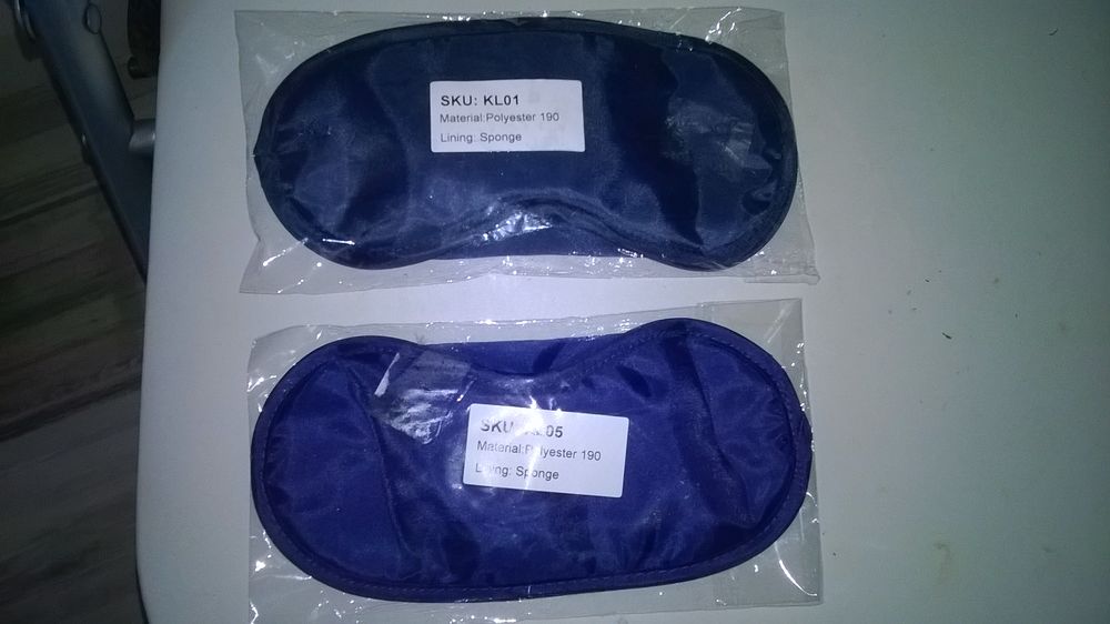 2 Masques de Sommeil, Masque de Nuit
NEUF
Sous emballage
Maroquinerie