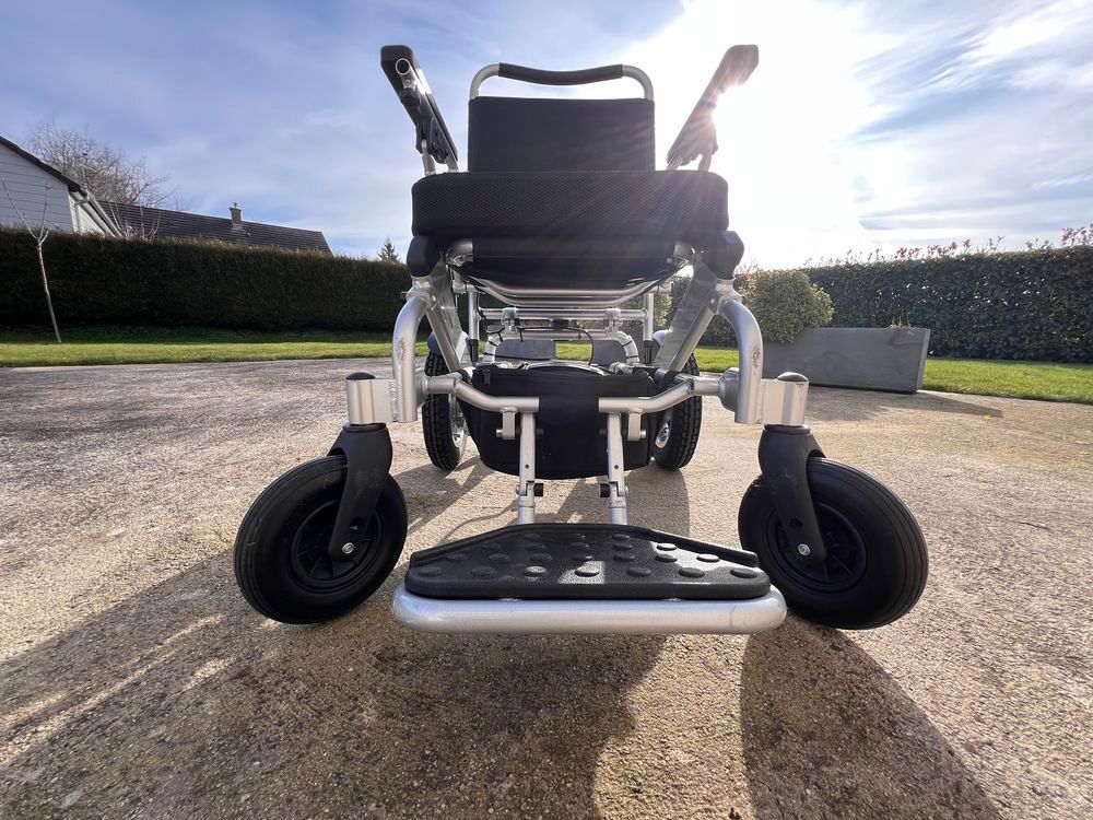 Fauteuil roulant &eacute;lectrique Vélos