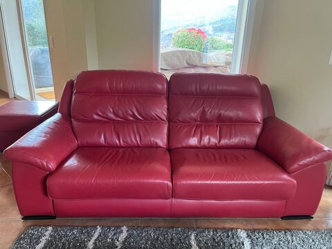 Canap 3 places & ses 2 poufs assortis en cuir rouge Herms 150 Buis-les-Baronnies (26)