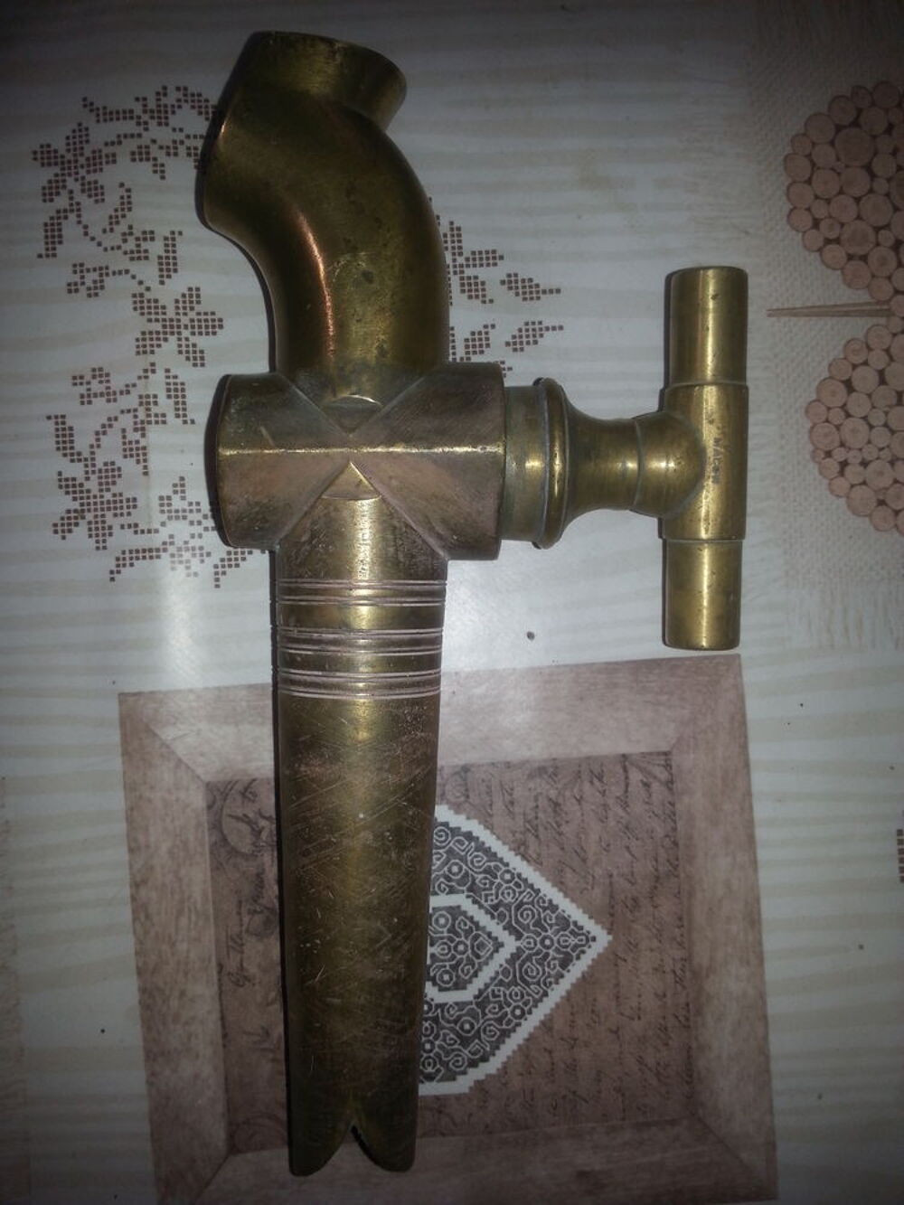 robinet ancien pour fut 