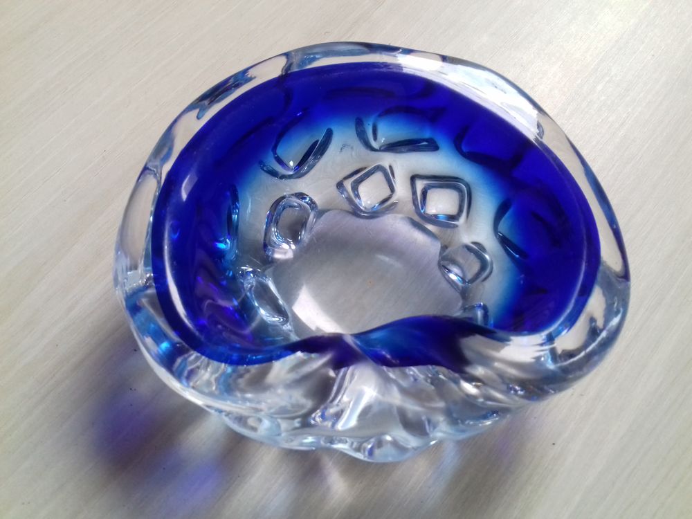 Cendrier Vintage 1960 authentique en verre transparent/bleu Décoration