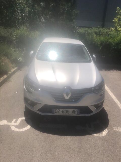 Renault Megane IV M&eacute;gane IV Berline TCe 130 Energy Zen 2015 occasion Gardanne 13120