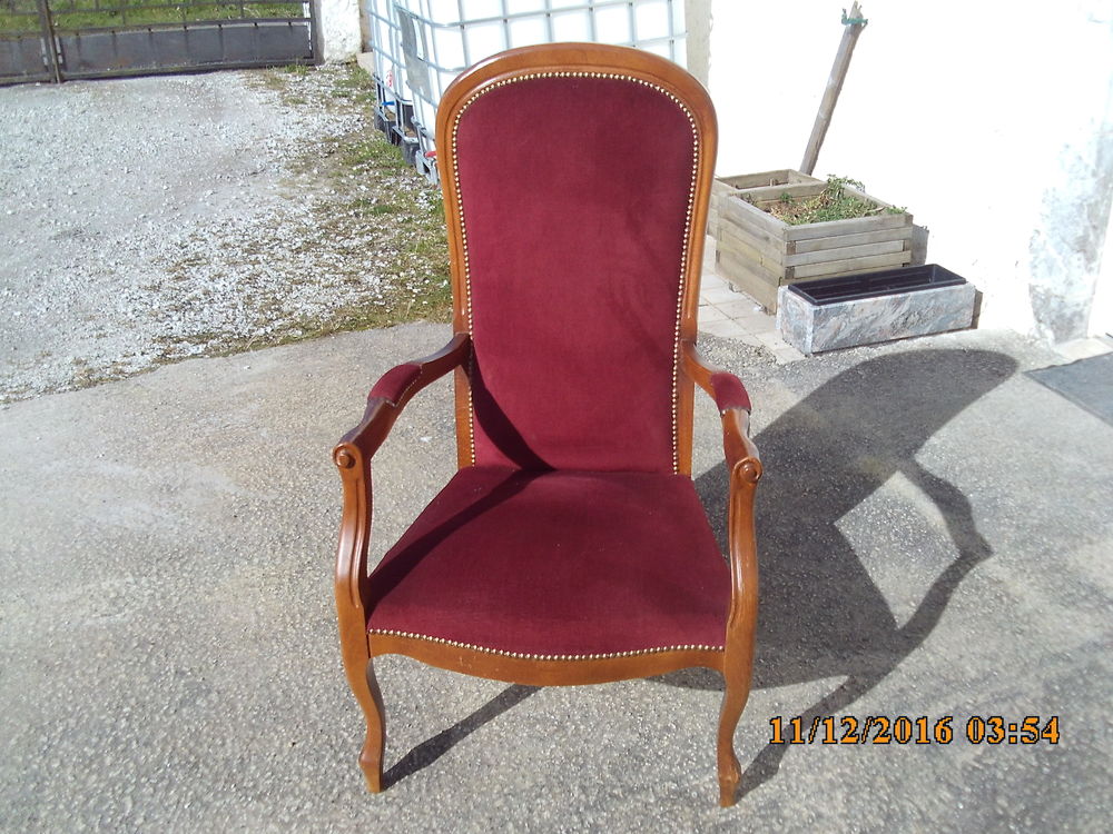FAUTEUIL VOLTAIRE rouge / grenat Meubles