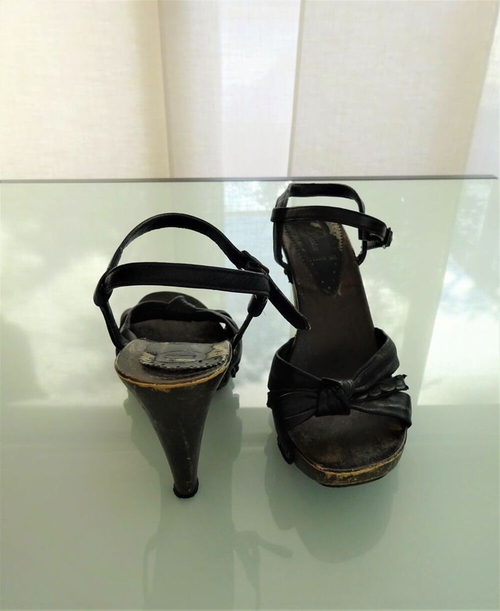 Sandales noires &agrave; talons bois Bata 38 Chaussures