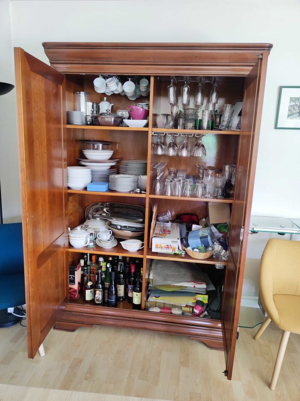 belle armoire en merisier Meubles