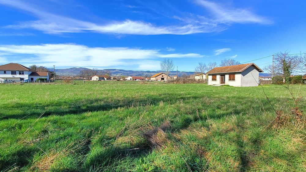 Vente Ferme Ancienne ferme  restaurer avec 1.6 hectare de terrain. Ouches