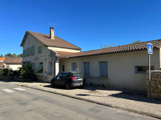  Maison à vendre 14 pièces 225 m²