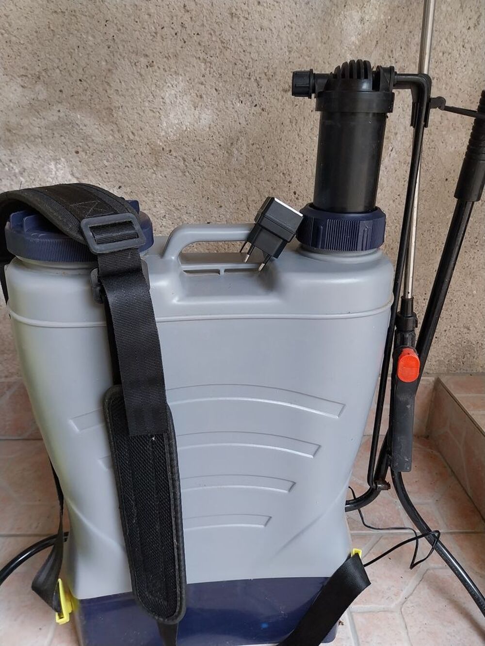 Pulverisateur masch euro recharge electrique portable
Poids Jardin