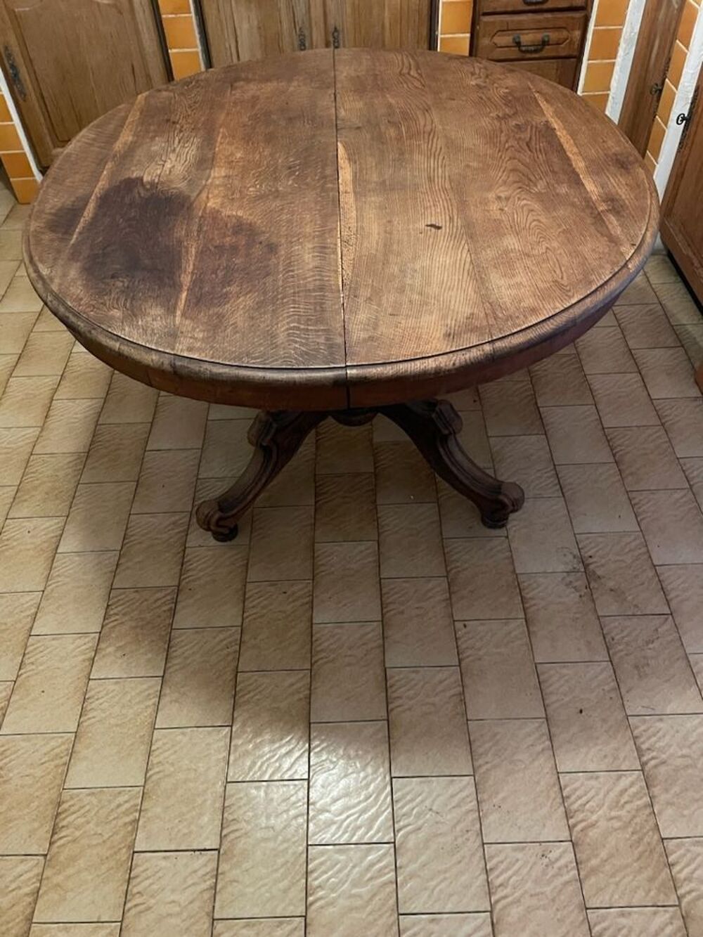 diff&eacute;rentes tables Meubles