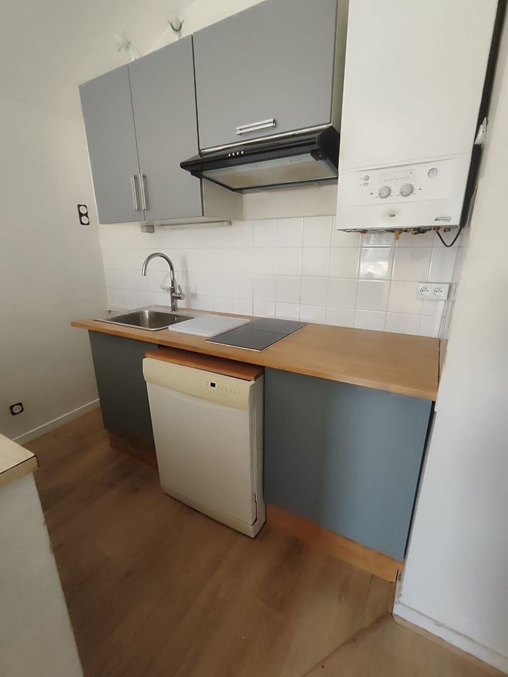 Location Appartement Bail étudiant ou mobilité, meublé de 48 m2 La rochelle