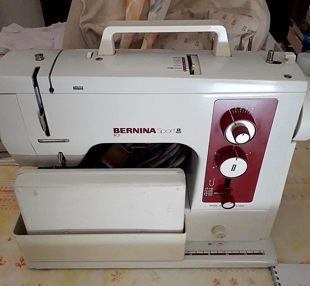 Machine &agrave; coudre bernina mod&egrave;le 801 Sport - Bricolage