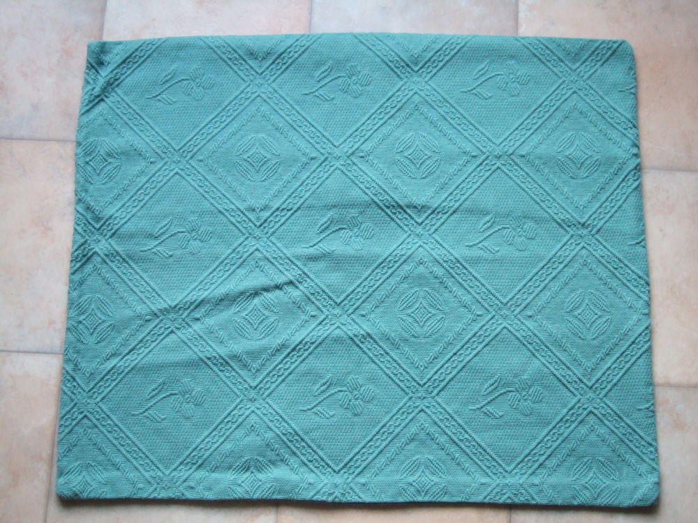 2 housses de coussin 66 x 55 cm (neuves) Décoration