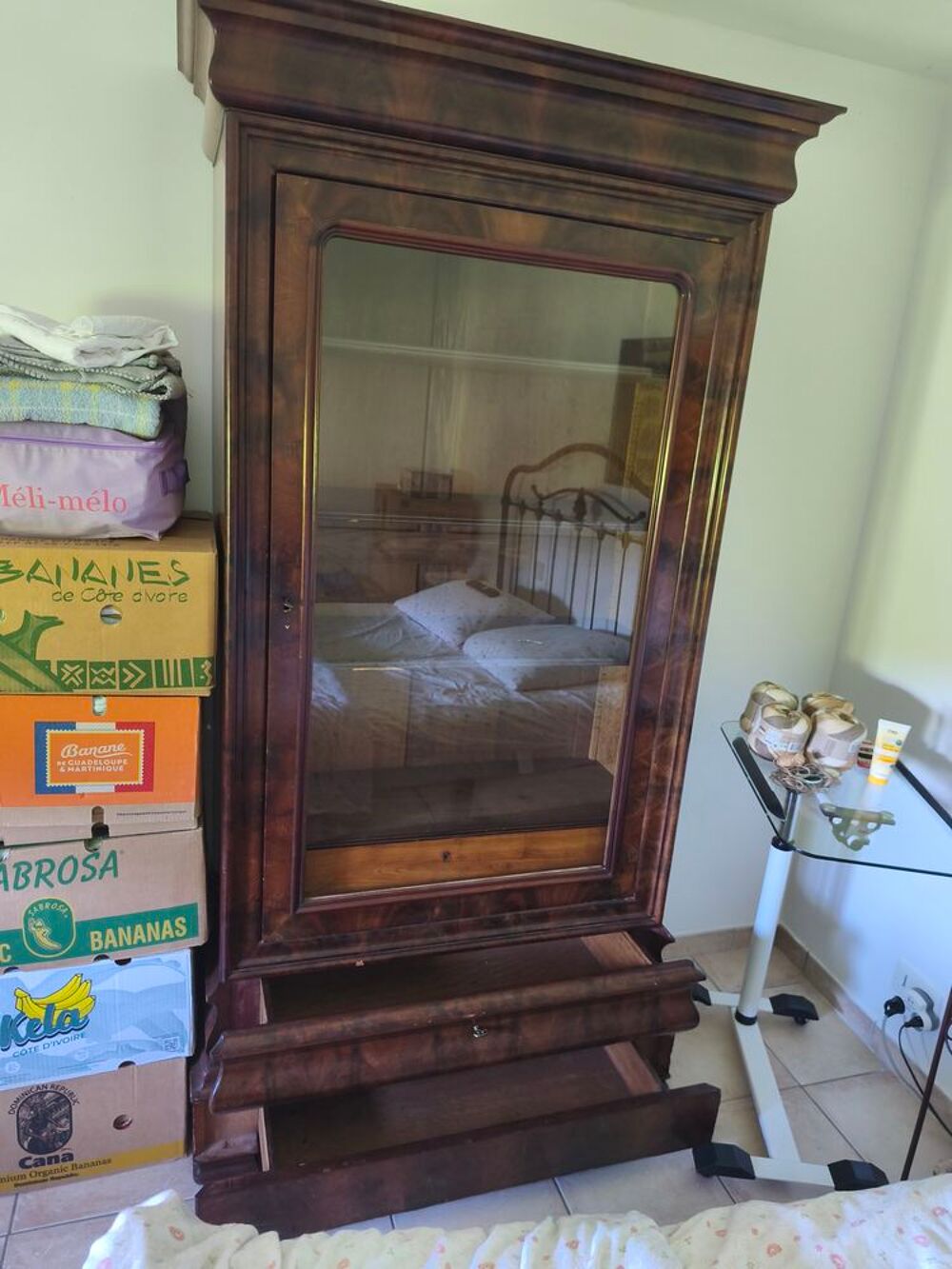 Armoire vitr&eacute;e Meubles