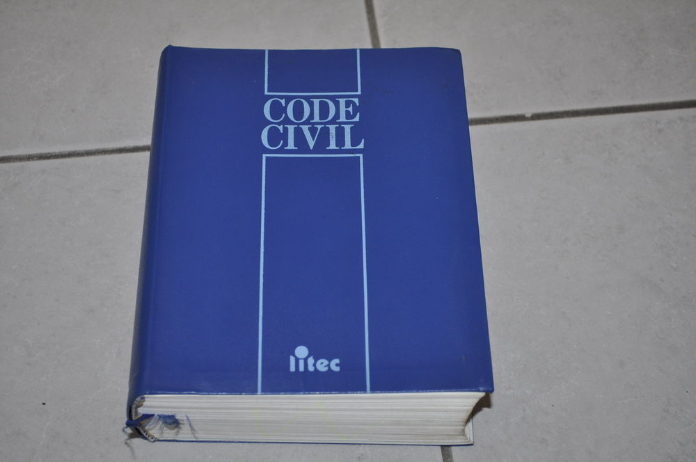 Livre du code civil 1995 Livres et BD
