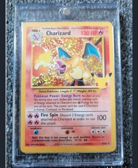 Carte Charizard 25 ans 200 Saint-Maurice (94)