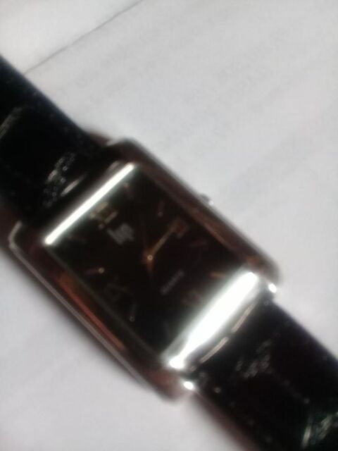 Montre LIP 20 Paris 12 (75)