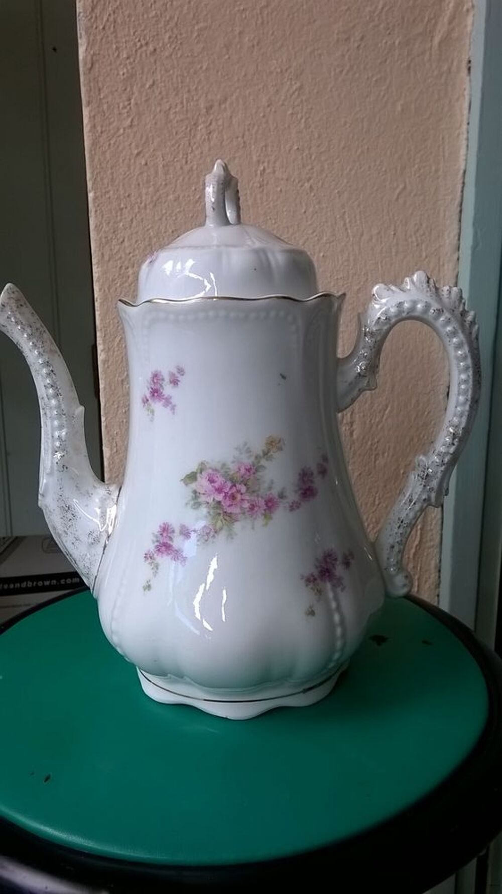 Service &agrave; caf&eacute; ancien en porcelaine 