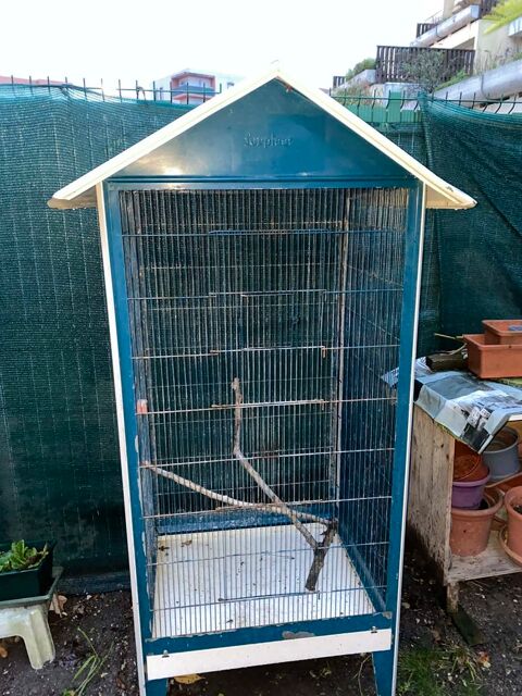 une grande cage  ( voli&egrave;re ) 40 94460 Valenton