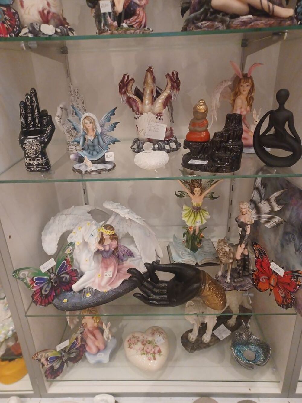 AU PARADIS DE MAX ouvert ce SA 6 et DI 7 DEC 10H/18H D�coration