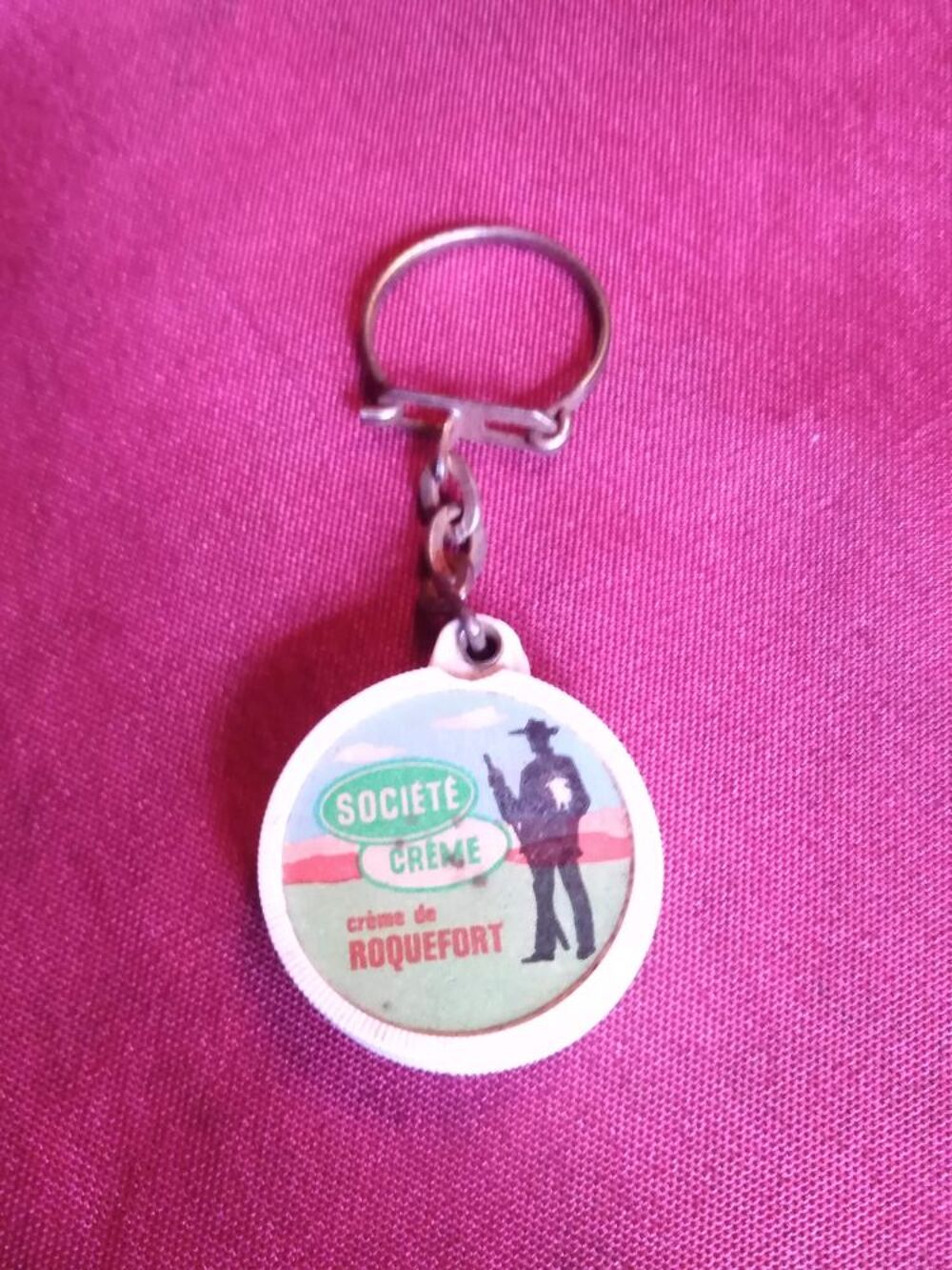 Porte-clefs cr&egrave;me de rochefort 