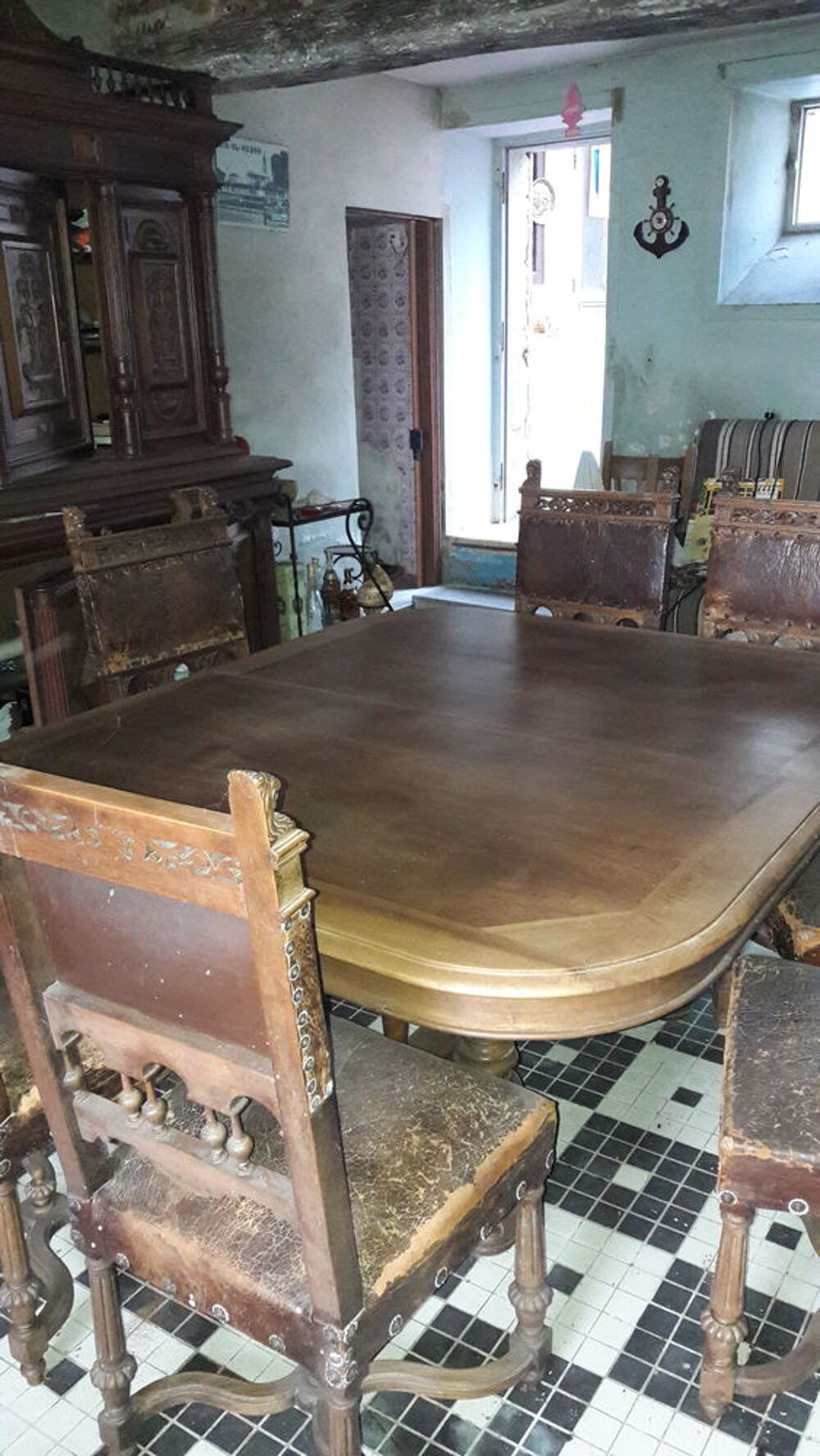 Salle &agrave; manger Henri II Meubles