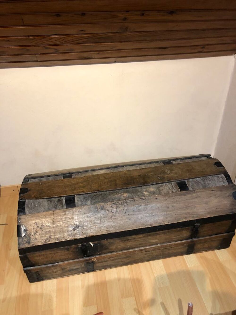 coffre en bois Meubles