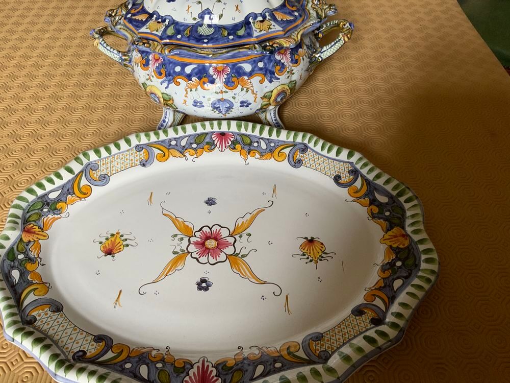 Soupi&egrave;re ancienne Dcoration
