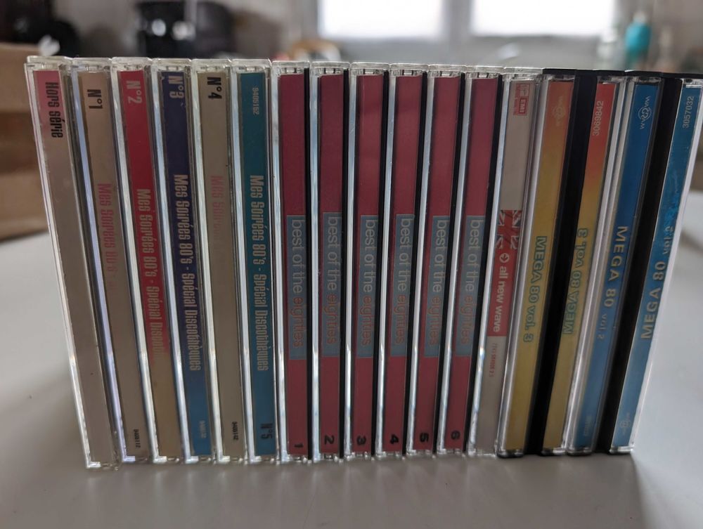 17 CD des ann&eacute;es 80 CD et vinyles