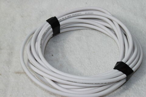 C�ble coaxial blind� pour antenne 4 Montigny-Lencoup (77)