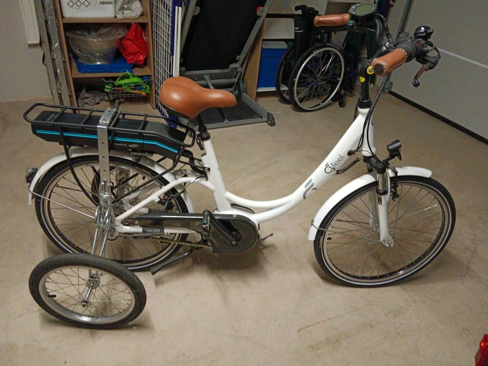 V&eacute;lo &eacute;lectrique marque: O2Feel Vélos
