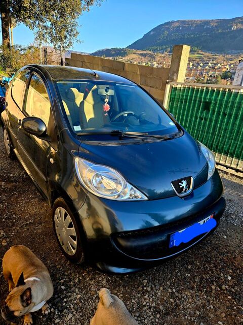 Peugeot 107 1.0e 12V 68ch Trendy 2005 occasion Millau 12100