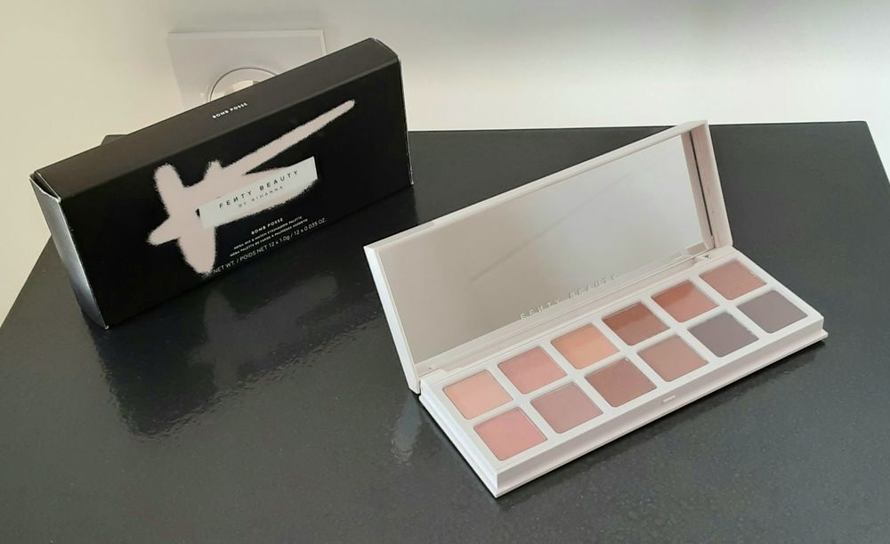 Palette Fenty Beauty ?BOMB POSSE?
Bijoux et montres