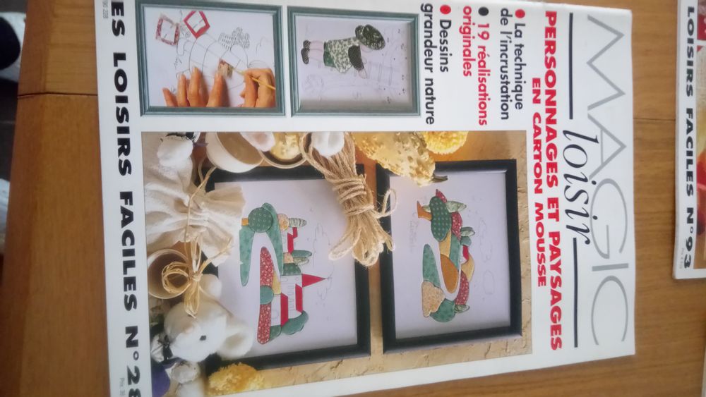MAGAZINES ACTIVITE LOISIR CREATIF SUR CARTON MOUSSE Bricolage