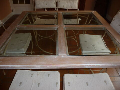 TABLE SALLE A MANGER ET CHAISES 1000 Boissejour (63)