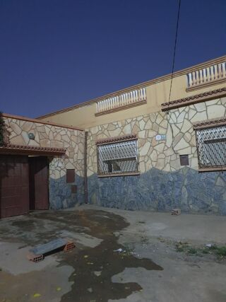  Maison � vendre 5 pi�ces 443 m� Sig, alg�rie