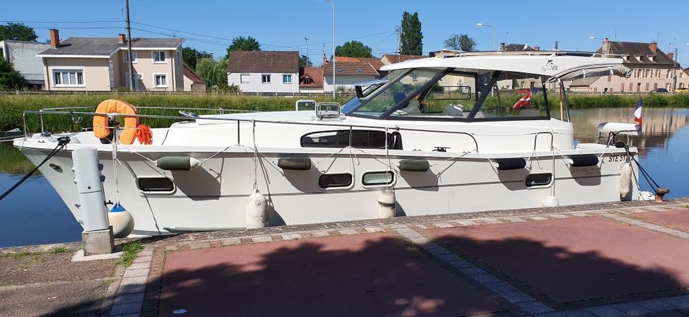 Bateau fluvial 2011 occasion 73330 Belmont-Tramonet