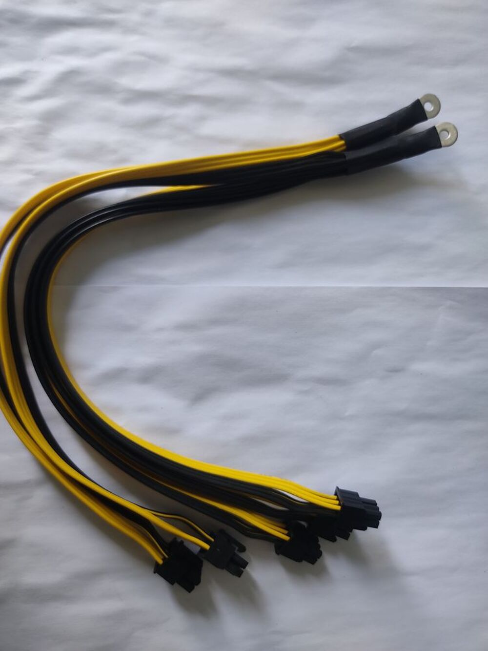 Cable d'alimentation multi pcie 6
Matériel informatique
