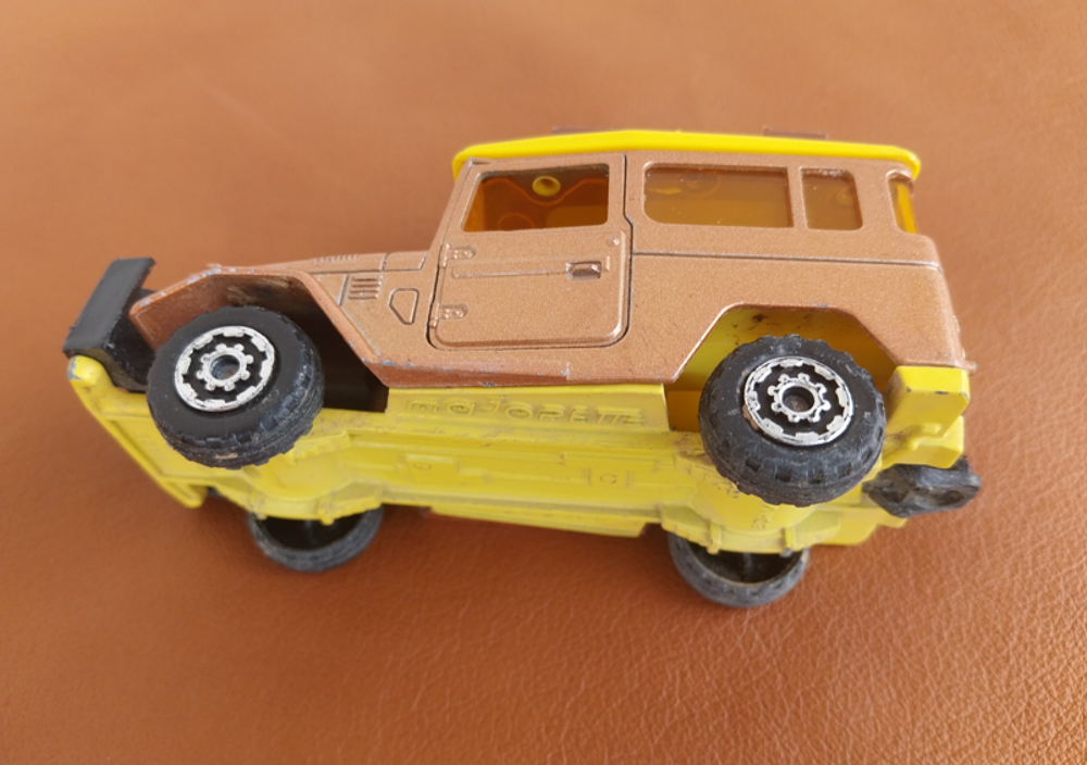 Petits v&eacute;hicules vintage, Majorette Jeux / jouets