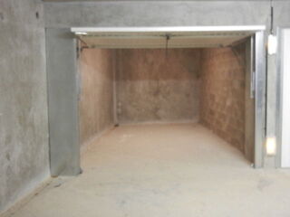  Parking / Garage � louer 13 m�