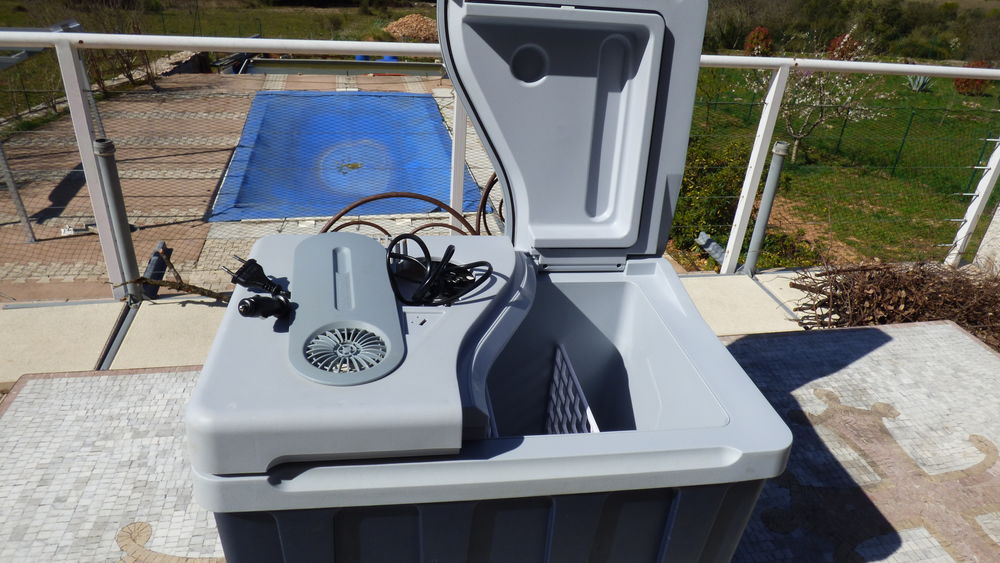 Glaci&egrave;re mobicool 40 litres Electroménager