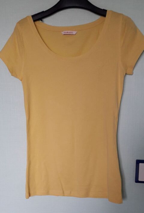 T-shirt, T. 1, marque Camaieu 3 Brouckerque (59)