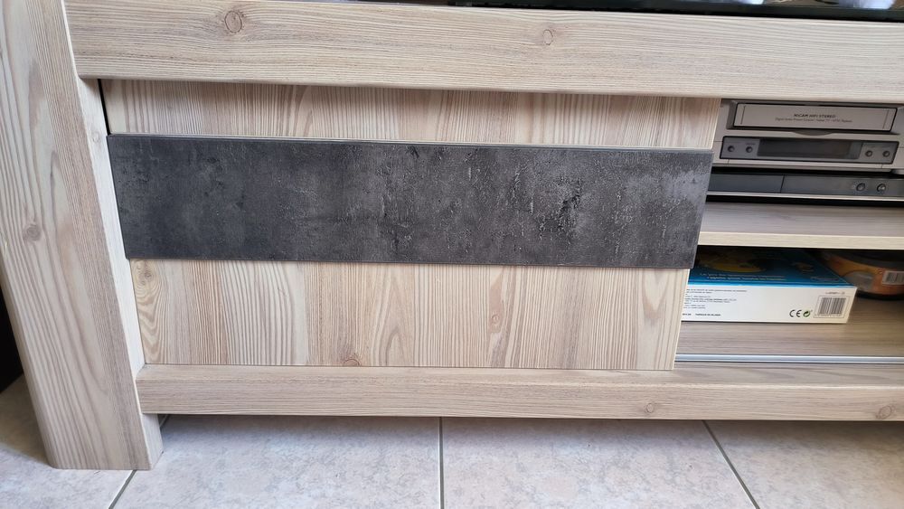 Meuble tv ch&ecirc;ne clair Meubles