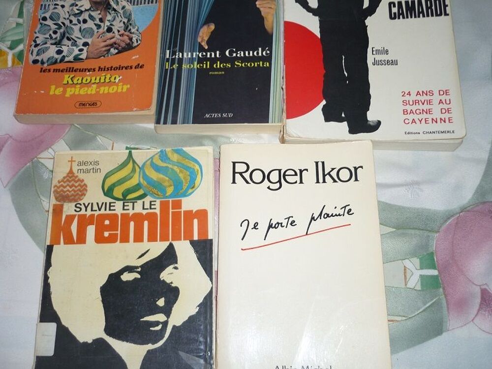 8 ROMANS DIVERS Livres et BD