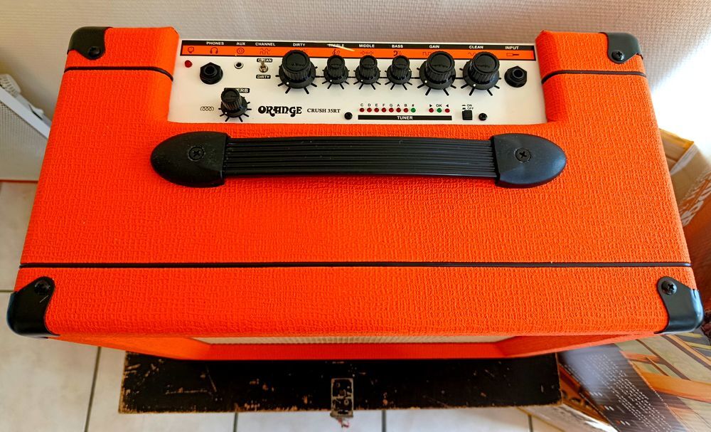 Ampli orange Crush 35 RT avec coffre de transport Instruments de musique