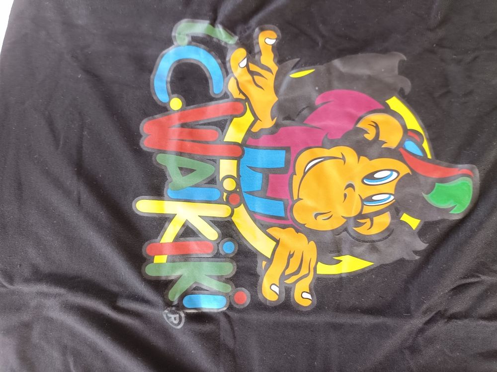 tee shirt waikii Vêtements